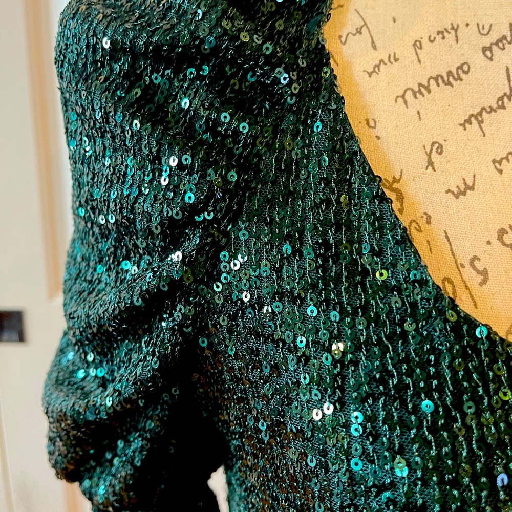 Chelses & Violet Green Sequin Dress